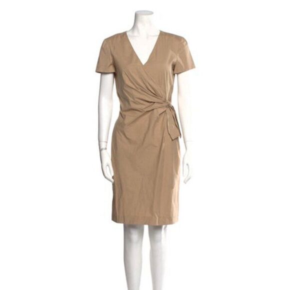 prada authentic Beige Nude Short Sleeve V Neck Knee Length Dress 42 6 Small - Picture 1 of 7